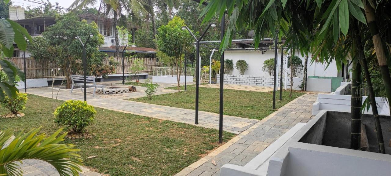 Pepper Valley Resort Калпата Екстериор снимка